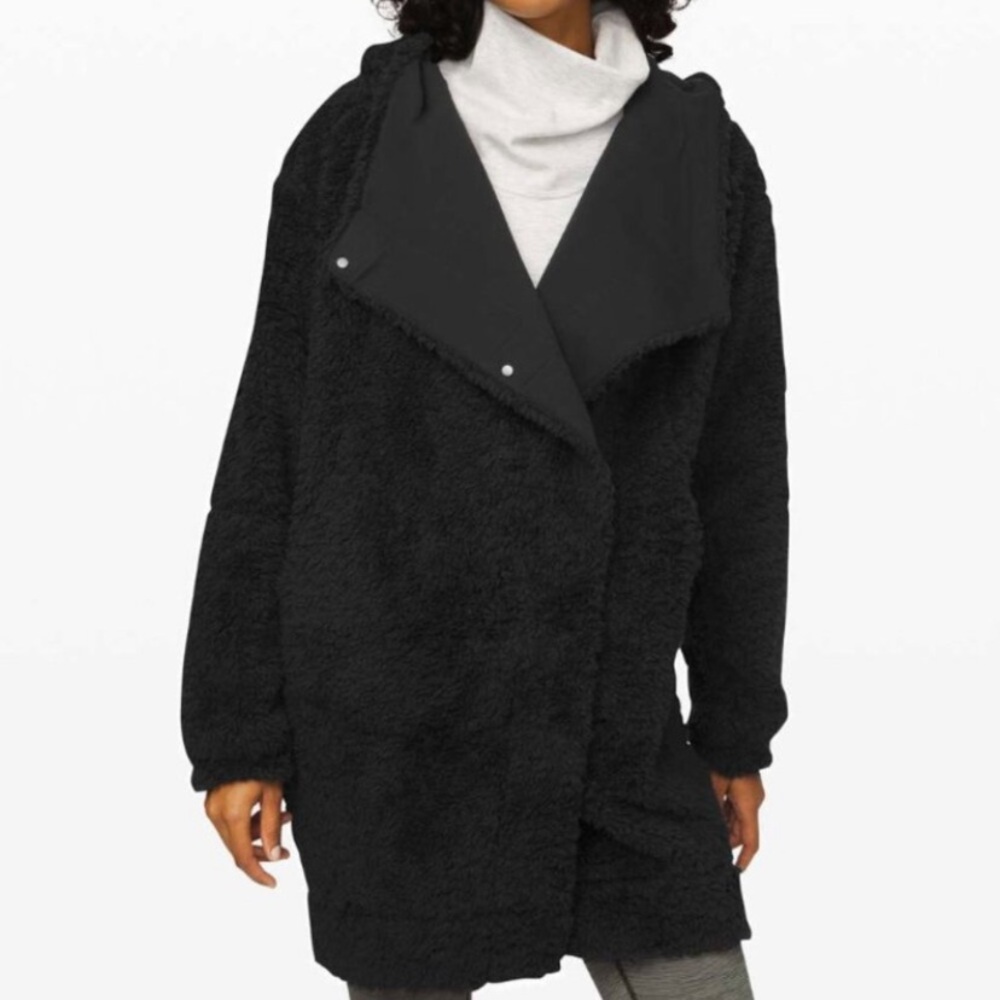 New with tags lululemon Sherpa coat